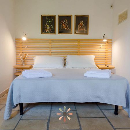 Agriturismo Tenuta Margherita Torre Lapillo Zewnętrze zdjęcie