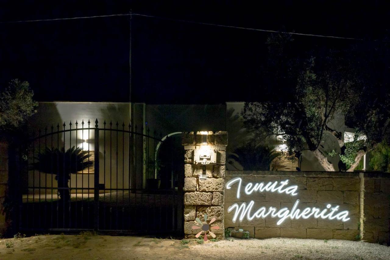 Agriturismo Tenuta Margherita Torre Lapillo Zewnętrze zdjęcie